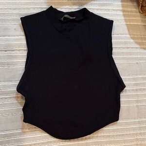 Zara Open-back Ribbed Crop Top